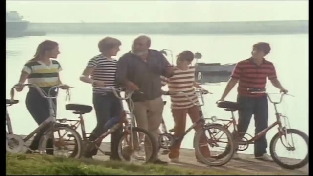 Синьо лято (1981) Е06 Усмивката на дъгата (бг аудио) (част 2) DVD Rip Вестник 24 часа