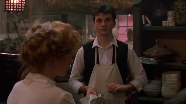 Арнолд Шварценегер във филма Червена Топлина