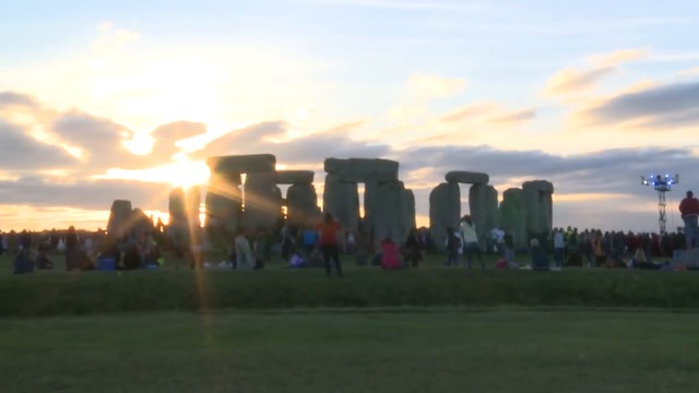 Астрономическото лято дойде днес с лятното слънцестоене 2018 🌸 Summer Solstice at Stonehenge 2018