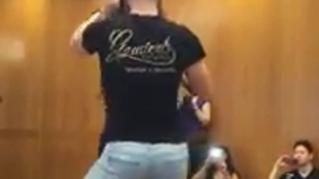 Един невероятен ориенталски танц😇😉🤗....За една хубава вечер😘😘😘