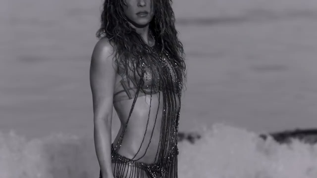 Shakira x Maluma - Clandestino (Official Video)