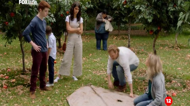 The Mick / Мики S02E03 BGAUDIO