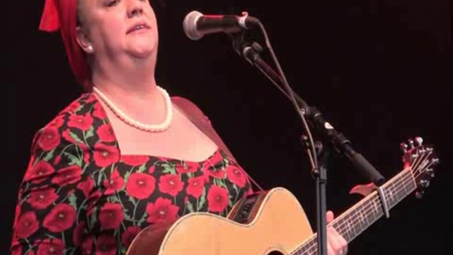 Kaz Hawkins - Hallelujah Happy People