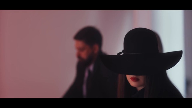 Dejana Eric - Puklo, propalo - (Official Video 2019)